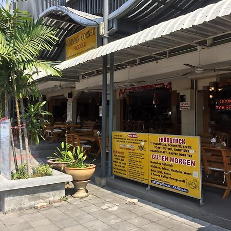 Piccolo Restaurant And Guest House Pattaya Ngoại thất bức ảnh