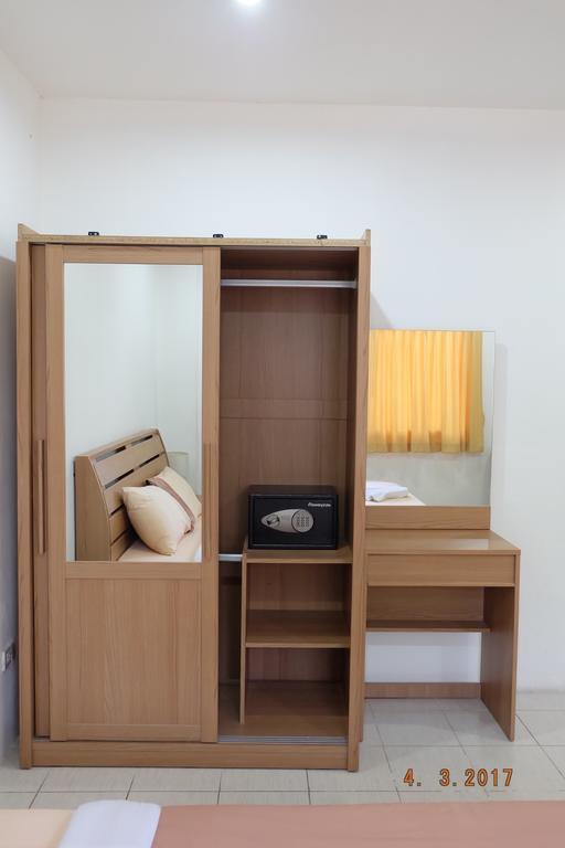 Piccolo Restaurant And Guest House Pattaya Ngoại thất bức ảnh