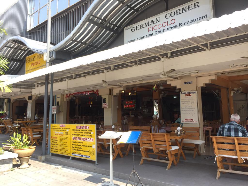 Piccolo Restaurant And Guest House Pattaya Ngoại thất bức ảnh